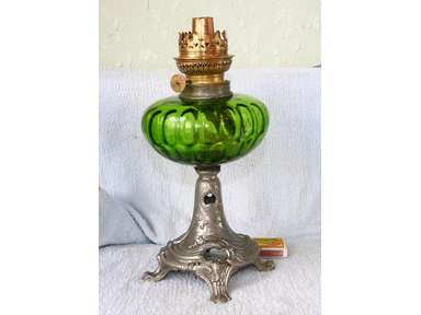 ANTIQUE 19`c FRENCH KEROSENE OIL LAMP GREEN GLASS + CHIMNEY