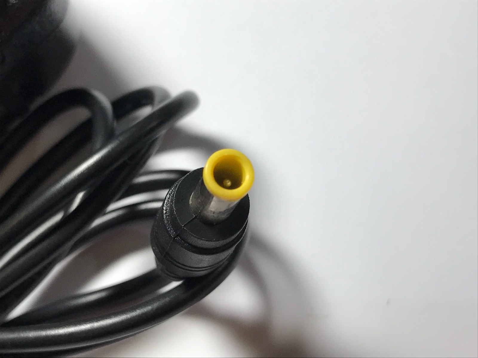 Aprelco 12V 2A AC-DC Adaptor Power Supply Compatible With Korg Micro X Ka310 Ka 310 Charger