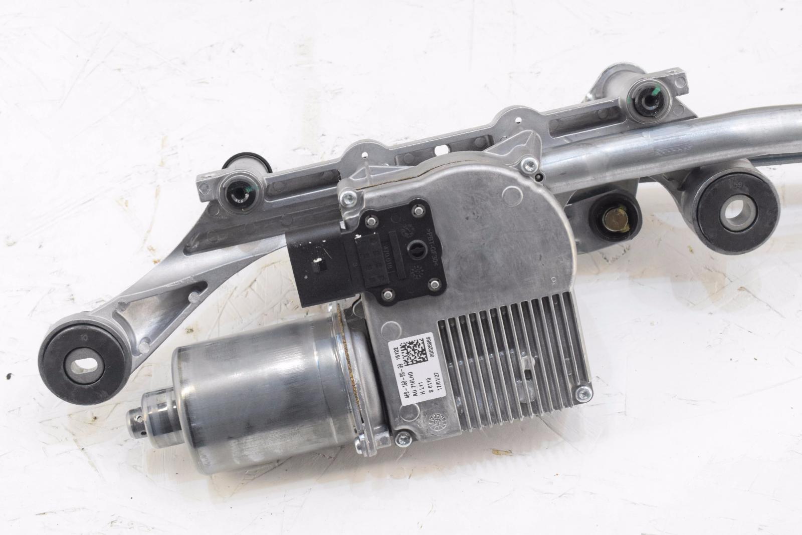 NEW OEM AUDI Q7 4L Front Windscreen Window Wiper Motor Linkage Insert