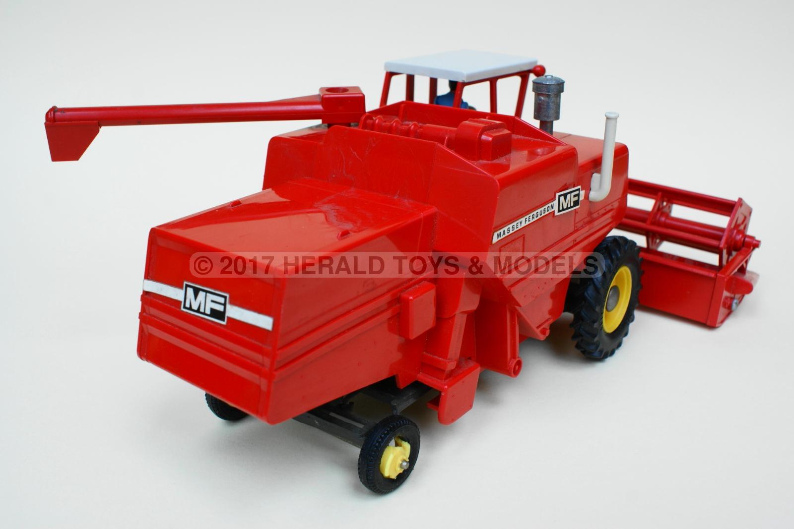 Britains Farm Toys 9570 Massey Ferguson 760 Combine Harvester Model 1970's eBay